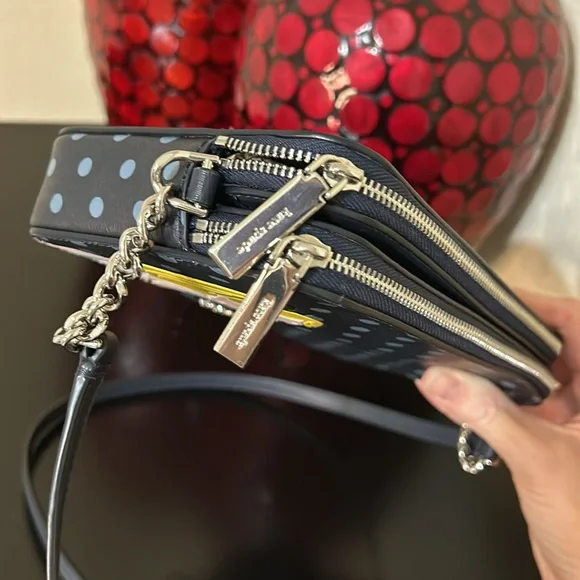 Kate Spade x Disney Alice in Wonderland Double Compartment Crossbody - Picture 5 of 13